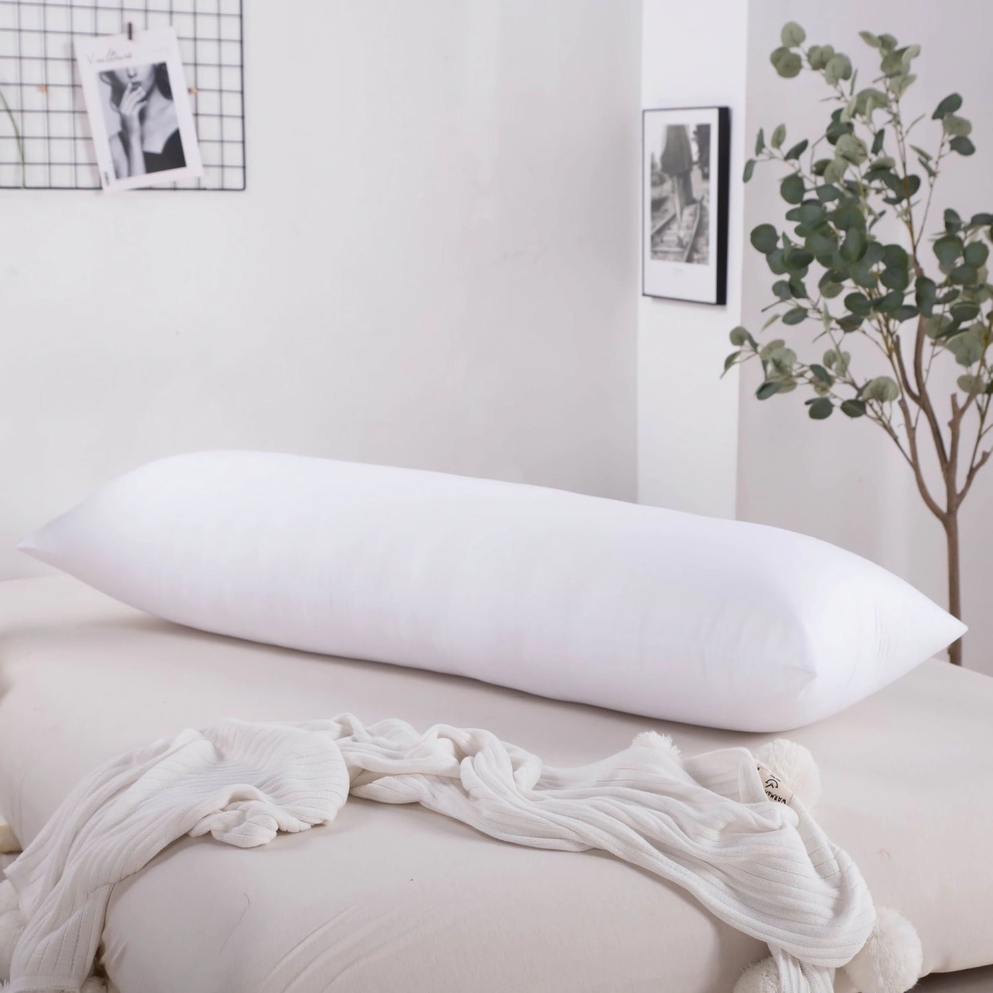Dakimakura pillow insert size guide – 50x150cm, 50x160cm and 60x180cm options from DakiCustomize